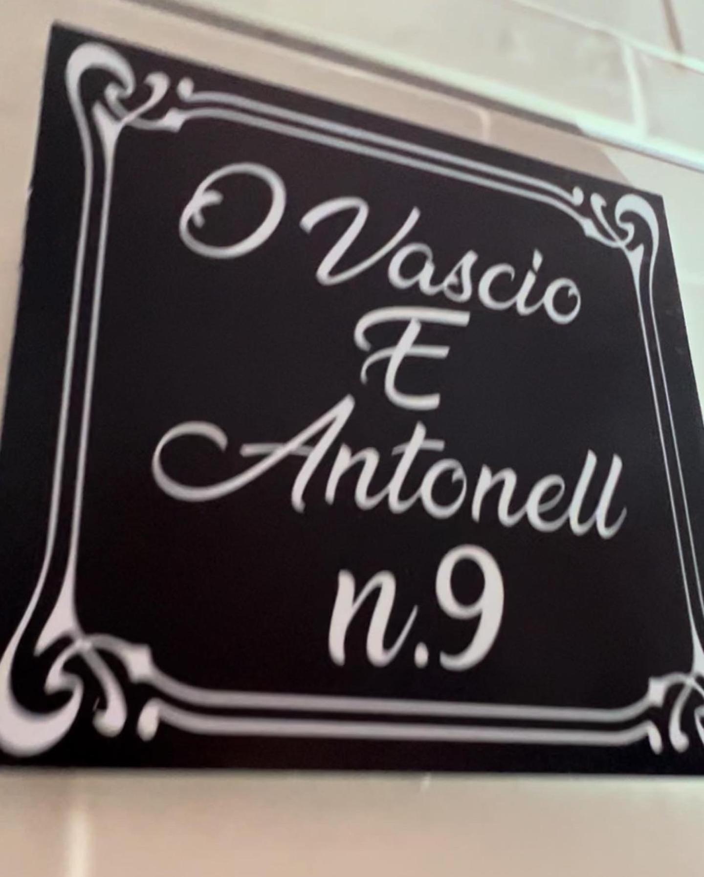 O Vascio E Antonella *